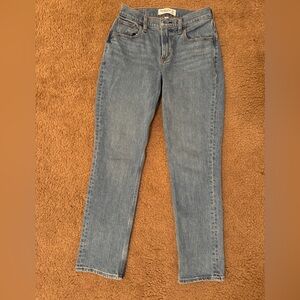 Abercrombie Mid Rise Straight Jeans - 24 Short Curve Love